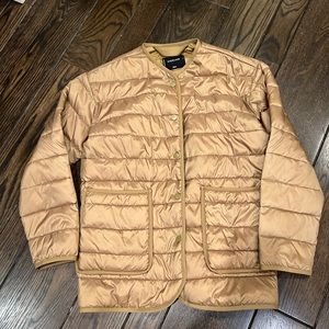 The ReNew Quilted Mid-Length Liner in size small